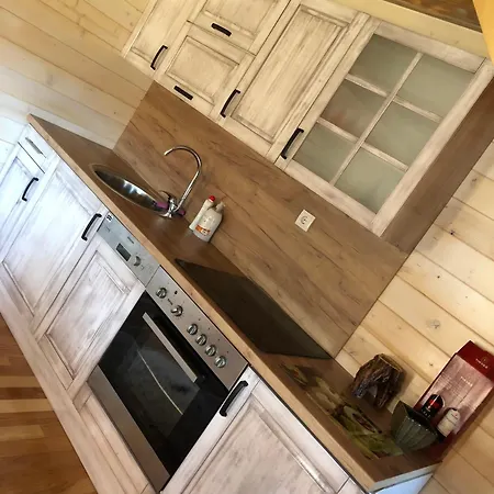 Log Plavsic - Vikendica Plavsic *