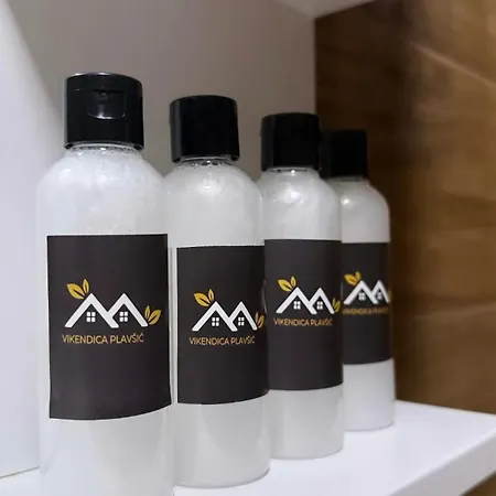 Log Plavsic - Vikendica Plavsic Semesterbostad *