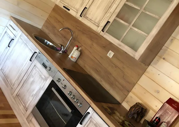 Log Plavsic - Vikendica Plavsic *